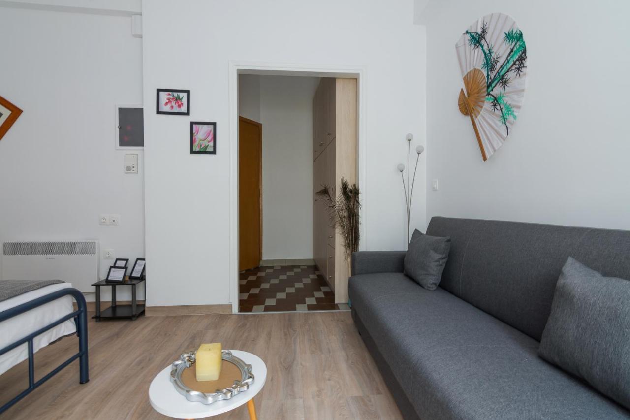 Nice Studio In Pagkrati Athens Exterior photo