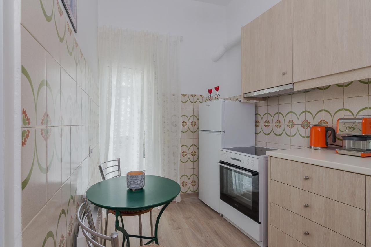 Nice Studio In Pagkrati Athens Exterior photo