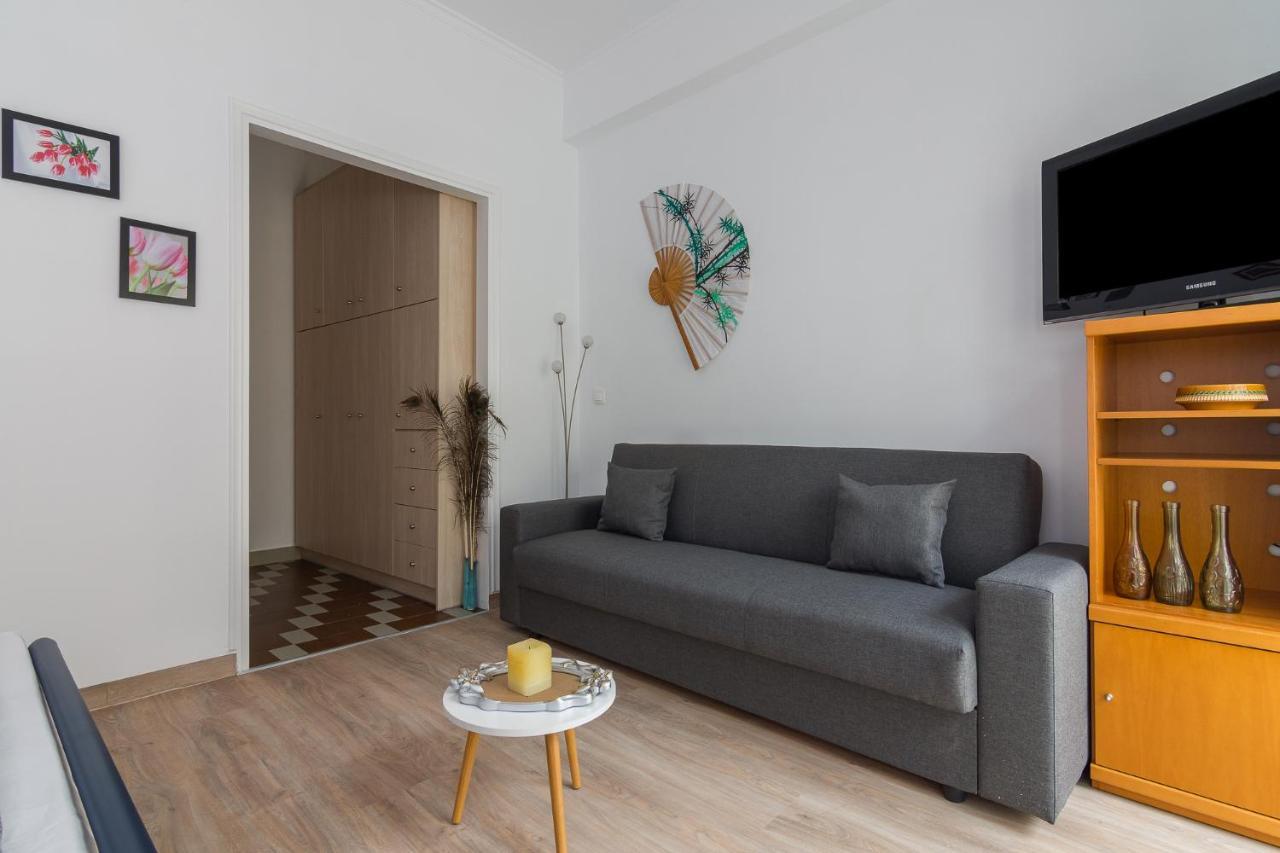 Nice Studio In Pagkrati Athens Exterior photo